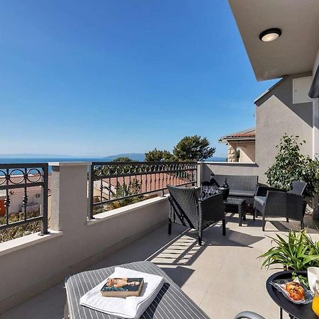 Luxurious Apartment Nino Makarska Exterior photo