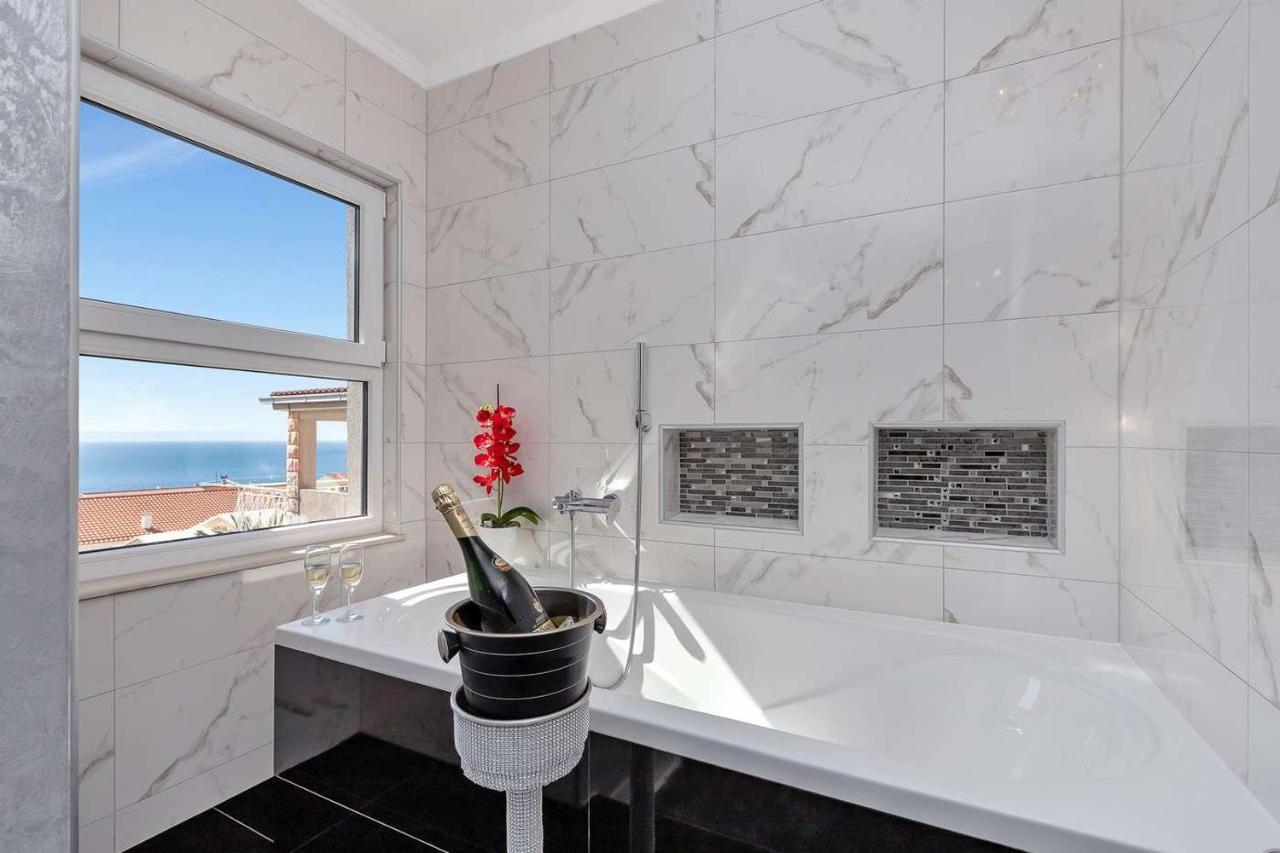 Luxurious Apartment Nino Makarska Exterior photo