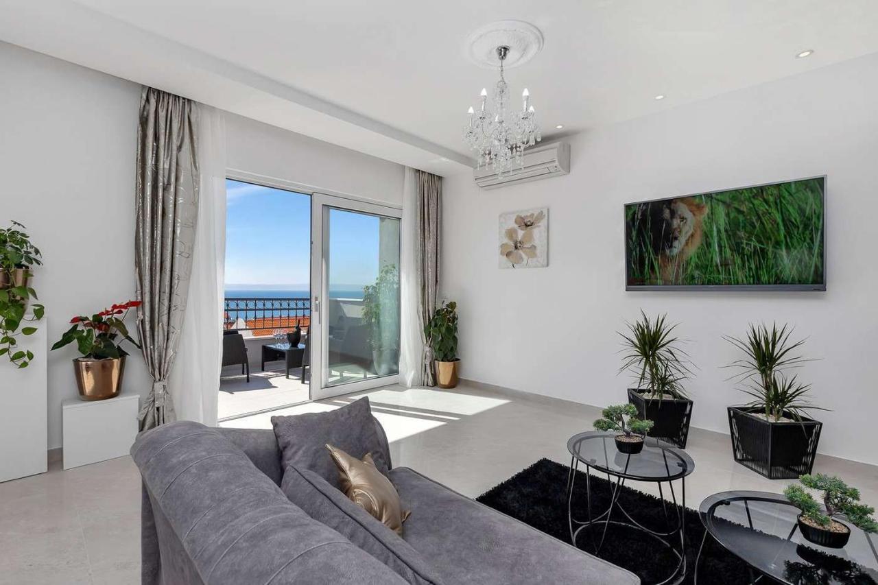 Luxurious Apartment Nino Makarska Exterior photo